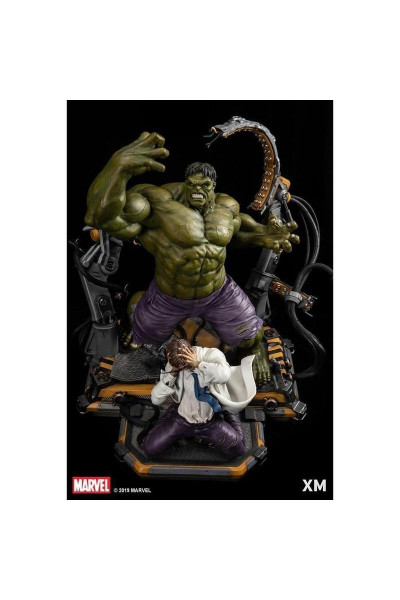 Hulk Transformation (Exclusive)